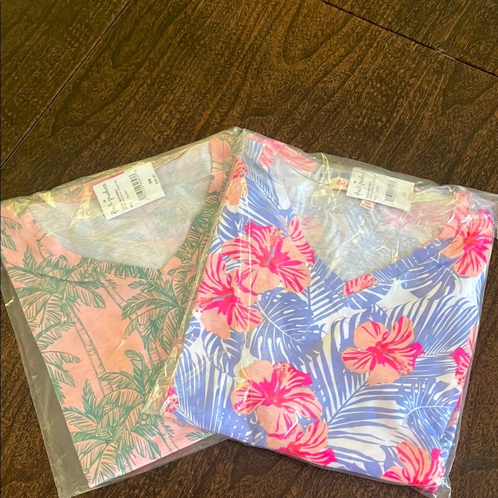 NWT 2 Tropical Fresh Produce Print V-Neck T-Shirts